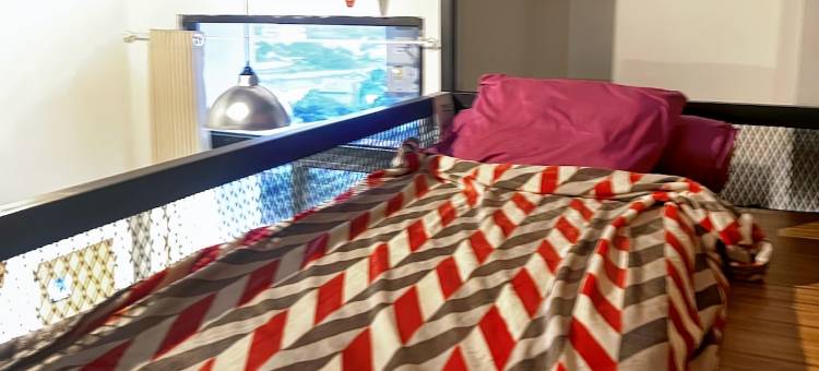 Stylish Studio Dave Apt Depok w/ Pool by 2ndHome图片