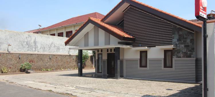 OYO1547威斯马雷伊斯兰酒店(Hotel O Wisma Ray Syariah)图片