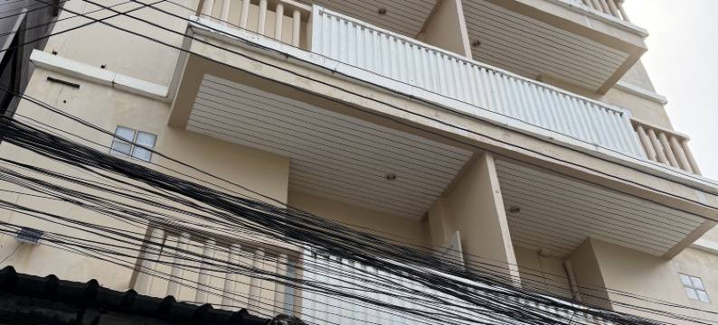 芭东海滩七加美宿(Beds Patong)图片