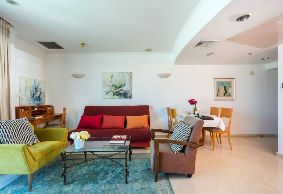 Stylish Apt w Skyline View Balcony By Sea N' Rent Hotel Overview