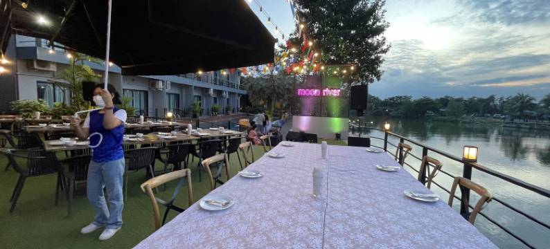 丰郎河滨酒店(Phuengluang Riverside Hotel Chanthaburi)图片