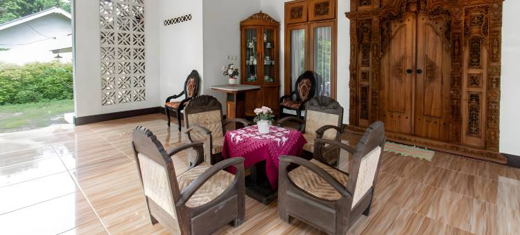 Hotel O Homestay Bonjeruk Near Restoran Pawon 21 Bonjeruk图片