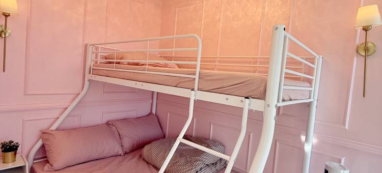 Luxury 2BR Deluxe Azure Resort Beachview Suite with Bathtub & Smart toilet图片