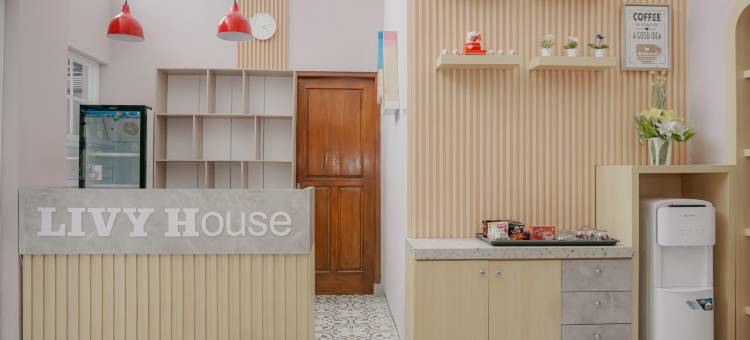 Livy House by Yurooms.id图片