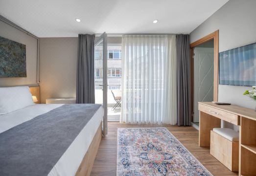 Takism-Penthouse w Balcony 401 Hotel Overview