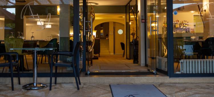 乐比诺伊斯(Hôtel Restaurant Le Vinois)图片