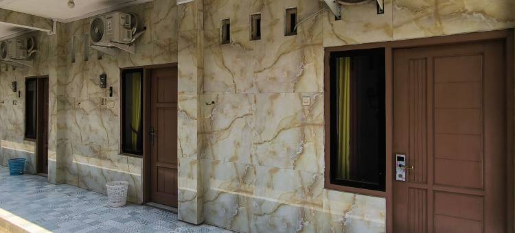 Trikora伊斯兰旅馆2(Trikora Guesthouse Syariah 2)图片