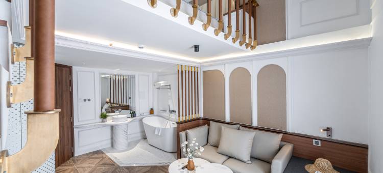 Cozrum Lux - Sonata Imperial图片