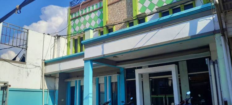 SAHABAT酒店丹格朗By Reccoma(SAHABAT Hotel Tangerang By Reccoma)图片