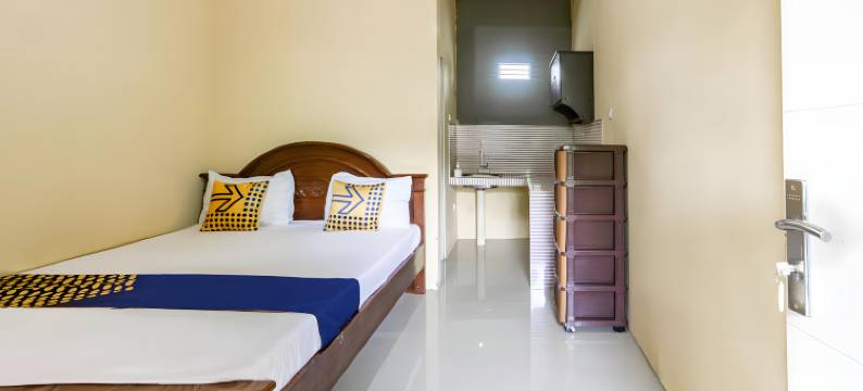 O肯查纳民宿-清真-靠近卡纽兰阿尔巴罗卡清真寺(Hotel O Kencana Homestay Syariah Near Masjid AL-BAROKAH Kanyuran)图片