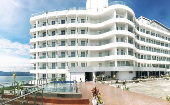 沙摩西Labersa酒店及会展中心(Labersa Hotel & Convention Center Samosir)