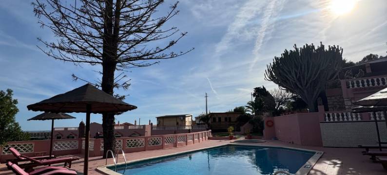 七十流行经济型旅馆(Inn Seventies Cheap and Chic)图片