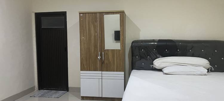 Hotel O Kost Reski 2 Near Tugu Perbatasan Takalar - Gowa图片