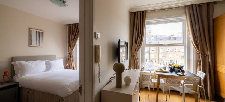 The Courtfield by Nestor图片