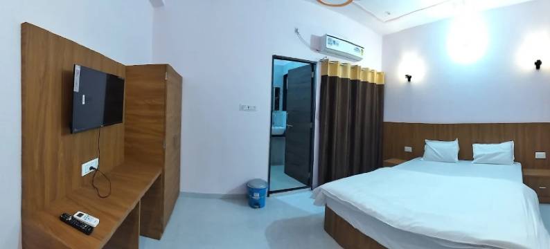 普拉亚格拉杰酒店(Hotel Prayagraj)图片