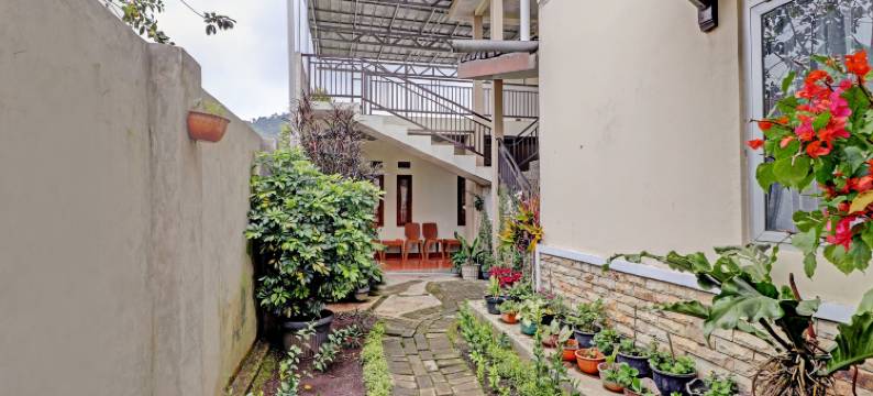 OYO 90454 Adinda Homestay Cibodas Lembang图片
