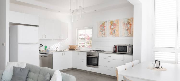 Contemporary 3BR Apt 10 Minute Walk from Beach图片