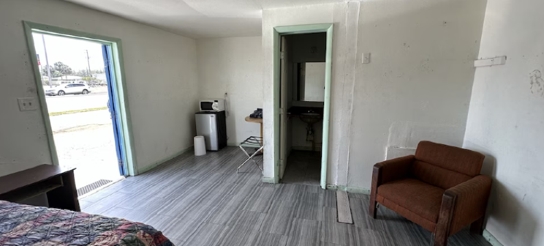 南坦帕贝斯OYO汽车旅馆(Base Motel By OYO South Tampa)图片