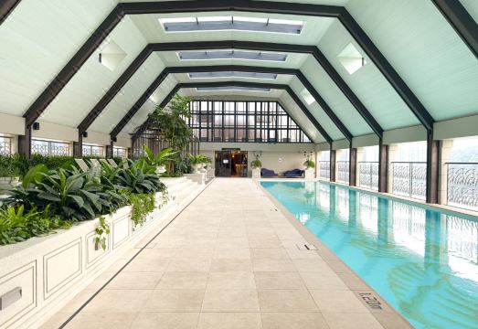 Paxtonz PJ By Synergy Hotel Overview