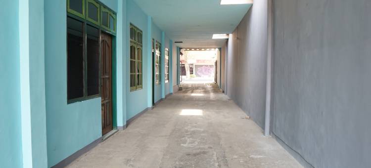 SPOT ON 93611 Kost Pak Suyatno Syariah 2住宿(SPOT ON 93611 Kost Pak Suyatno Syariah 2)图片