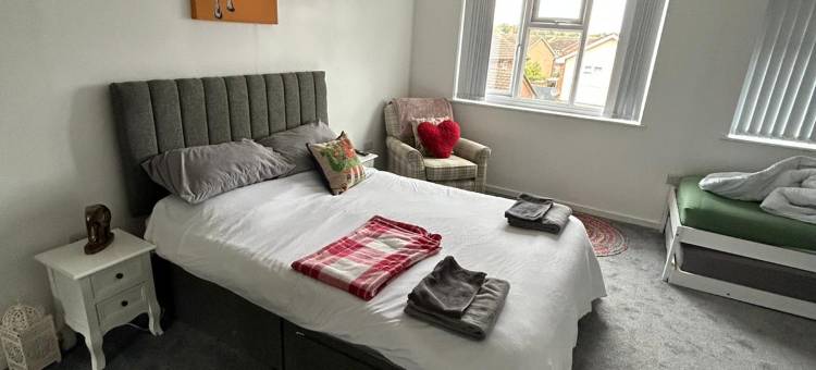 Badger Haven: Apt 4 | Large Apartment in Brackley图片