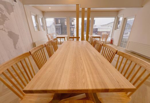 Snowball Hostel Hotel Overview