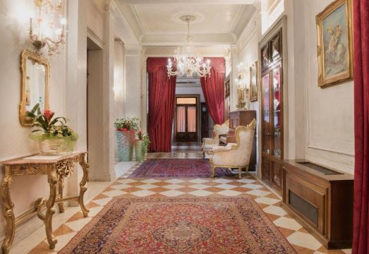 Hotel villa stucky Hotel Overview