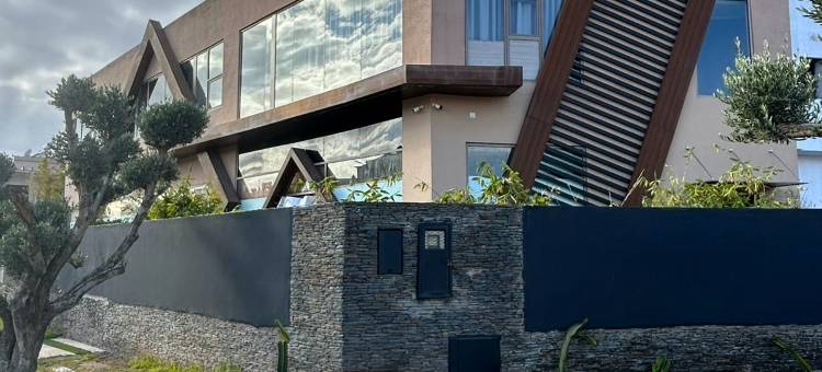 豪华套房别墅(La Villa Luxury Suites)图片