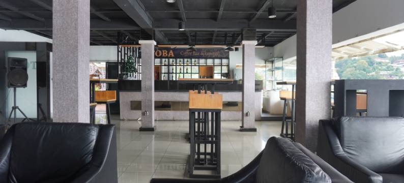 帕拉帕西安塔酒店(Siantar Hotel Parapat)图片