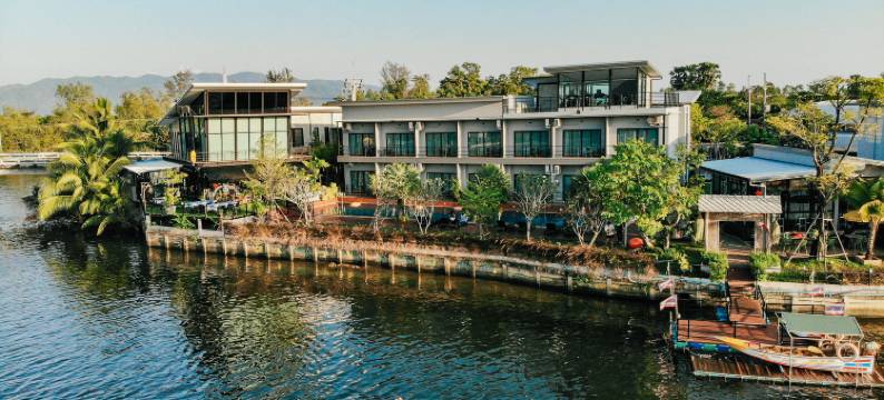 丰郎河滨酒店(Phuengluang Riverside Hotel Chanthaburi)图片