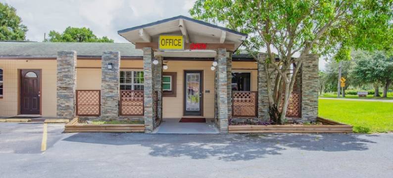 OYO Budget Inn Bartow图片