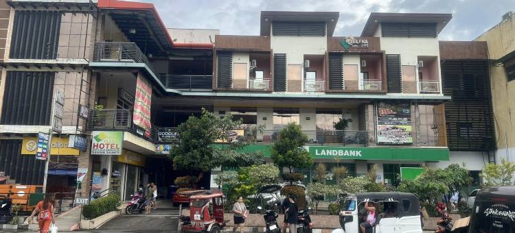 Rielena Plaza Hotel and Suites图片