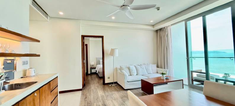 Ocean View 2BR Apartment – 2 Min Walk to My Khe Beach图片