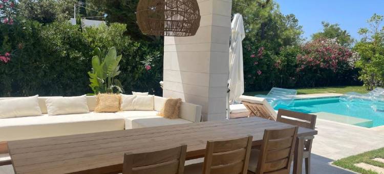 Luxurious modern pool villa图片