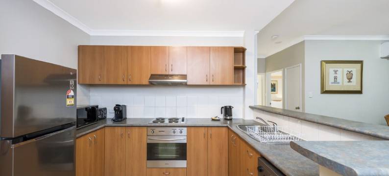 东珀斯中心的公寓，带泳池和健身房使用权(Central East Perth Flat with Pool & Gym Access)图片