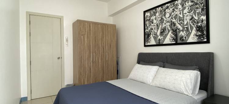 A Cozy 2 Bedroom Unit with a Parking at South Residences SM Southmall图片