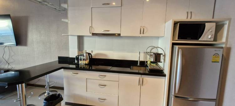 芭堤雅塔莱景观6公寓大厦套房 by Anatolia(View Talay 6 Pattaya By Anatolia Condo Suite)图片