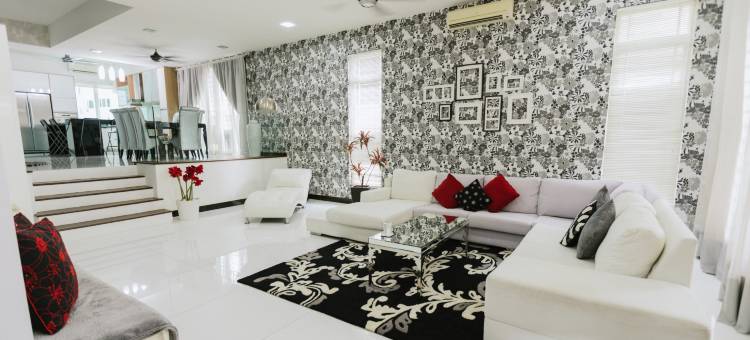吉隆坡Kemensah的宽敞豪华六卧室住宅(Spacious Luxury 6BR Home in Kemensah, KL)图片