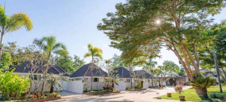 维拉宁泳池别墅和水疗中心(Villanin Pool Villa and Spa)图片