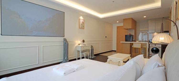 RNF Romantic French Elegant Style # Movie-Themed Surround Sound # Private Movie Theater图片