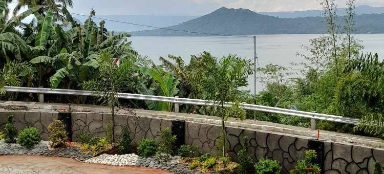 Private Pool overlooking Taal lake & mountain图片
