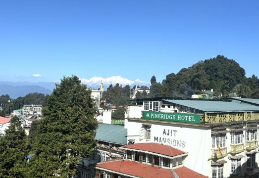 Pineridge Hotel Darjeeling Hotel Overview