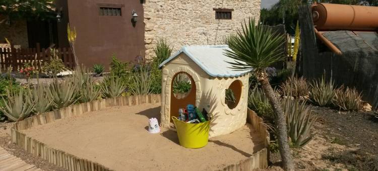 Canary House with Heated Pool,  26 Degrees图片