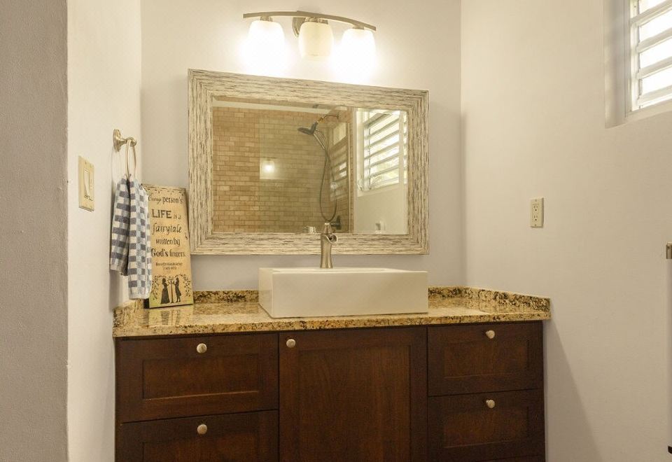 Casa De Bestio Hotel Overview