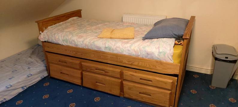 Phoenix Nights Guest House图片