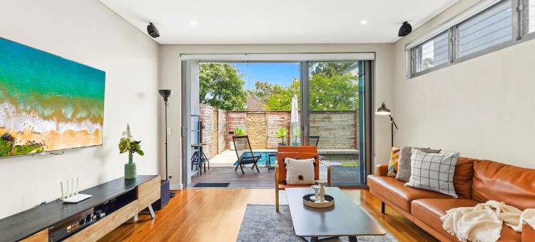 悉尼朗宸轻奢度假别墅(近海滩|近机场|带泳池)(Convenient 4BR with Private Pool close to Airport)图片