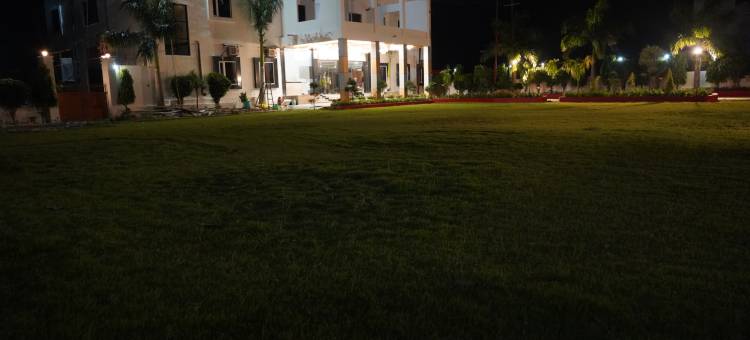 维拉杰国际酒店(Viraj International Hotel)图片