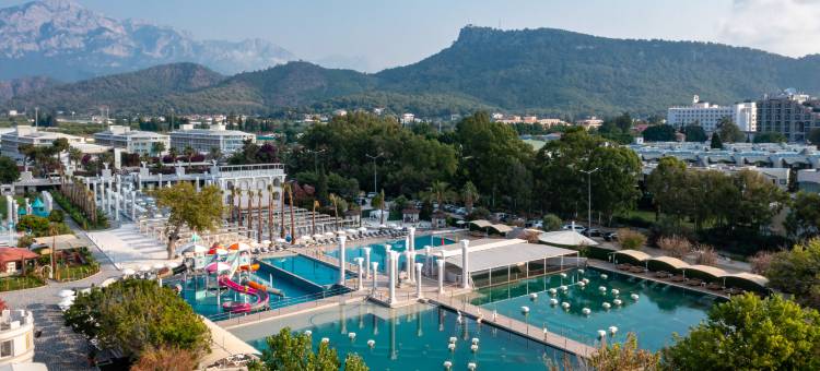 米亚罗萨凯默尔海滩(Miarosa Kemer Beach)图片