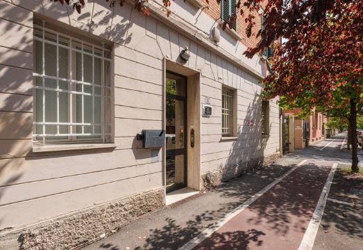 L&K Prestige House With Parking - Sant'Orsola Hotel Overview