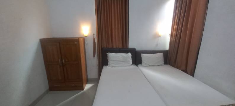 Capital O 93872 Natura宾馆伊斯兰教近普禾加多市中心广场(Capital O 93872 Natura Guest House Syariah Near alun alun kota purwokerto)图片